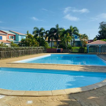 Maison Mitoyenne , Piscine,Citerne, Jardin, Parking, Plage Le Gosier  Exteriér fotografie